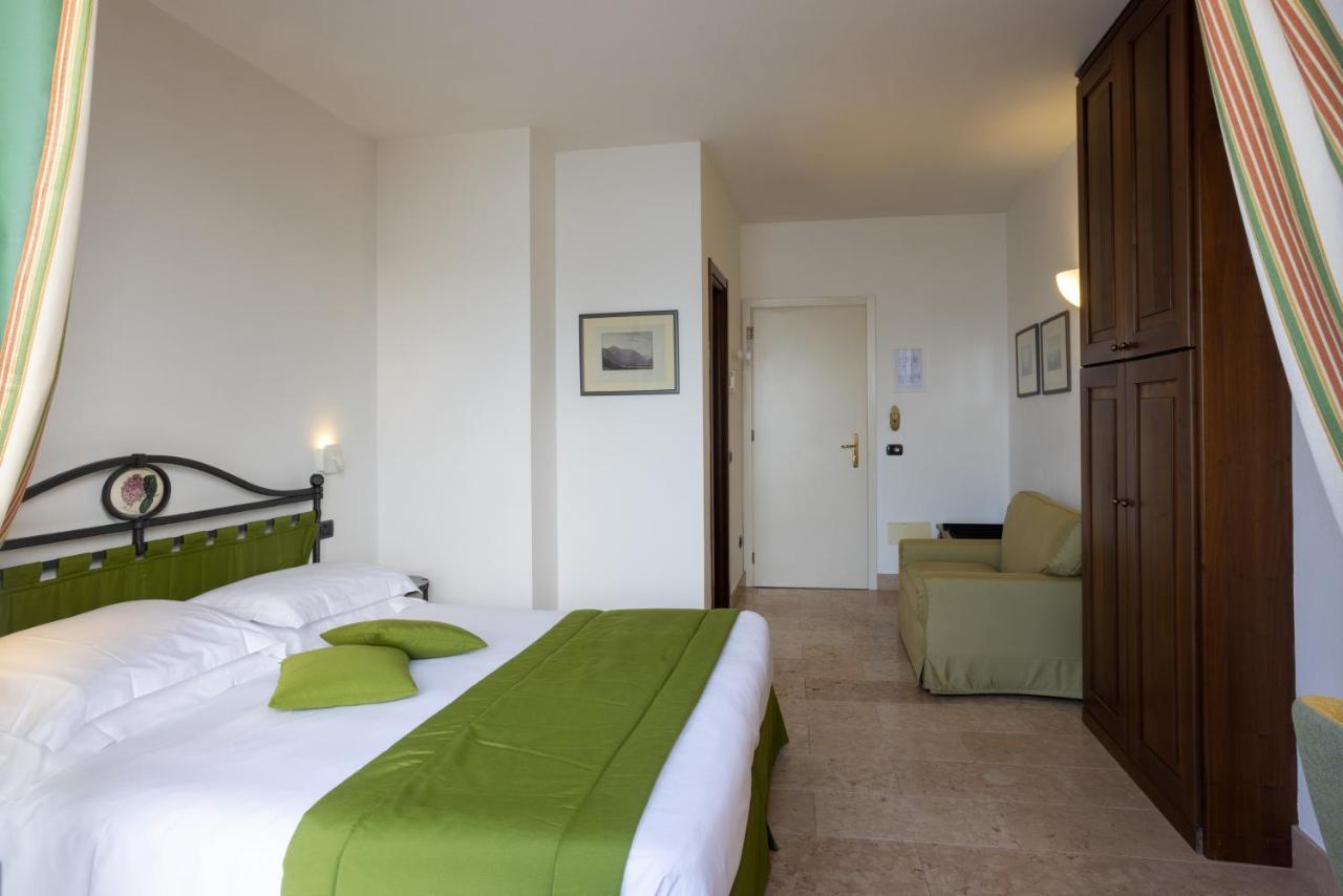 Casa Du Lac, By R Collection Hotels ヴァレンナ エクステリア 写真