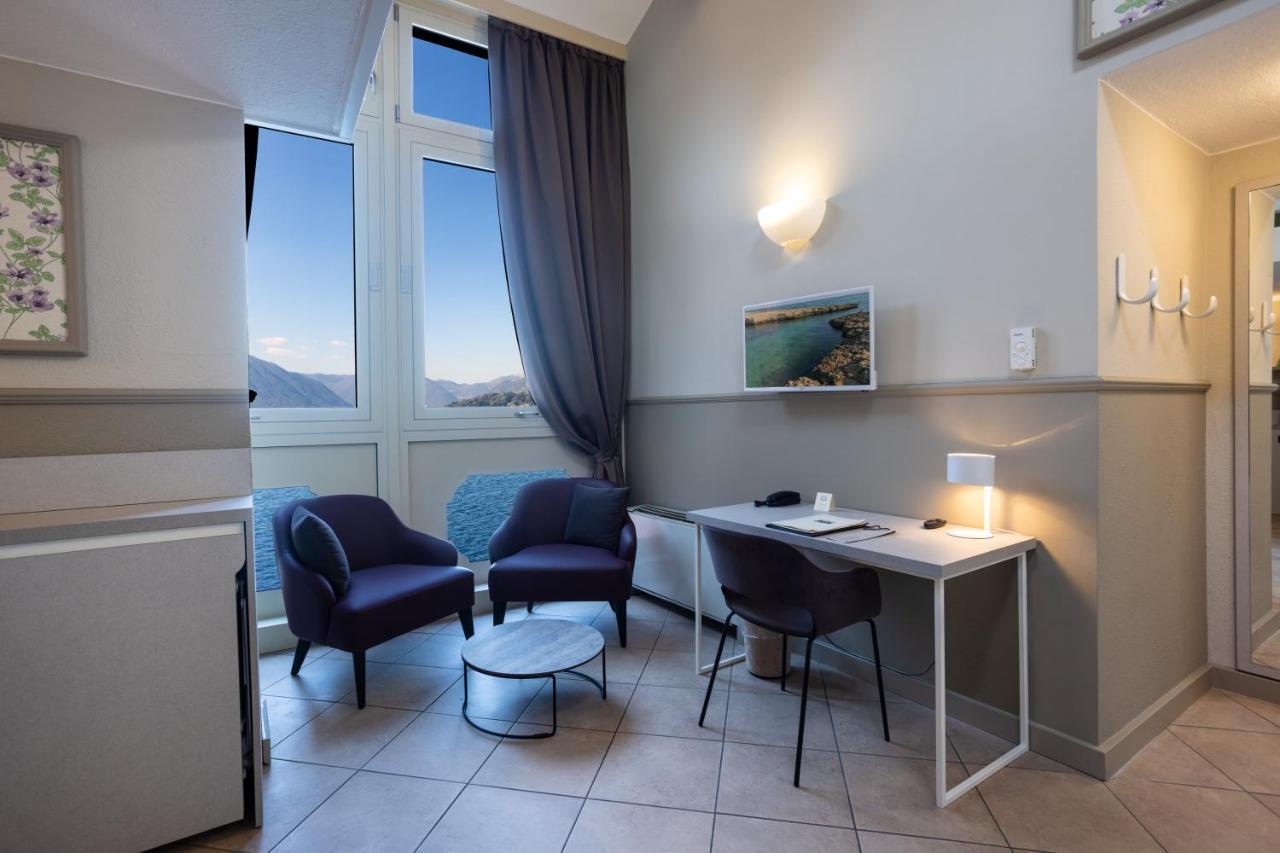 Casa Du Lac, By R Collection Hotels ヴァレンナ エクステリア 写真