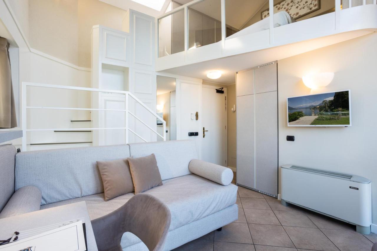 Casa Du Lac, By R Collection Hotels ヴァレンナ エクステリア 写真
